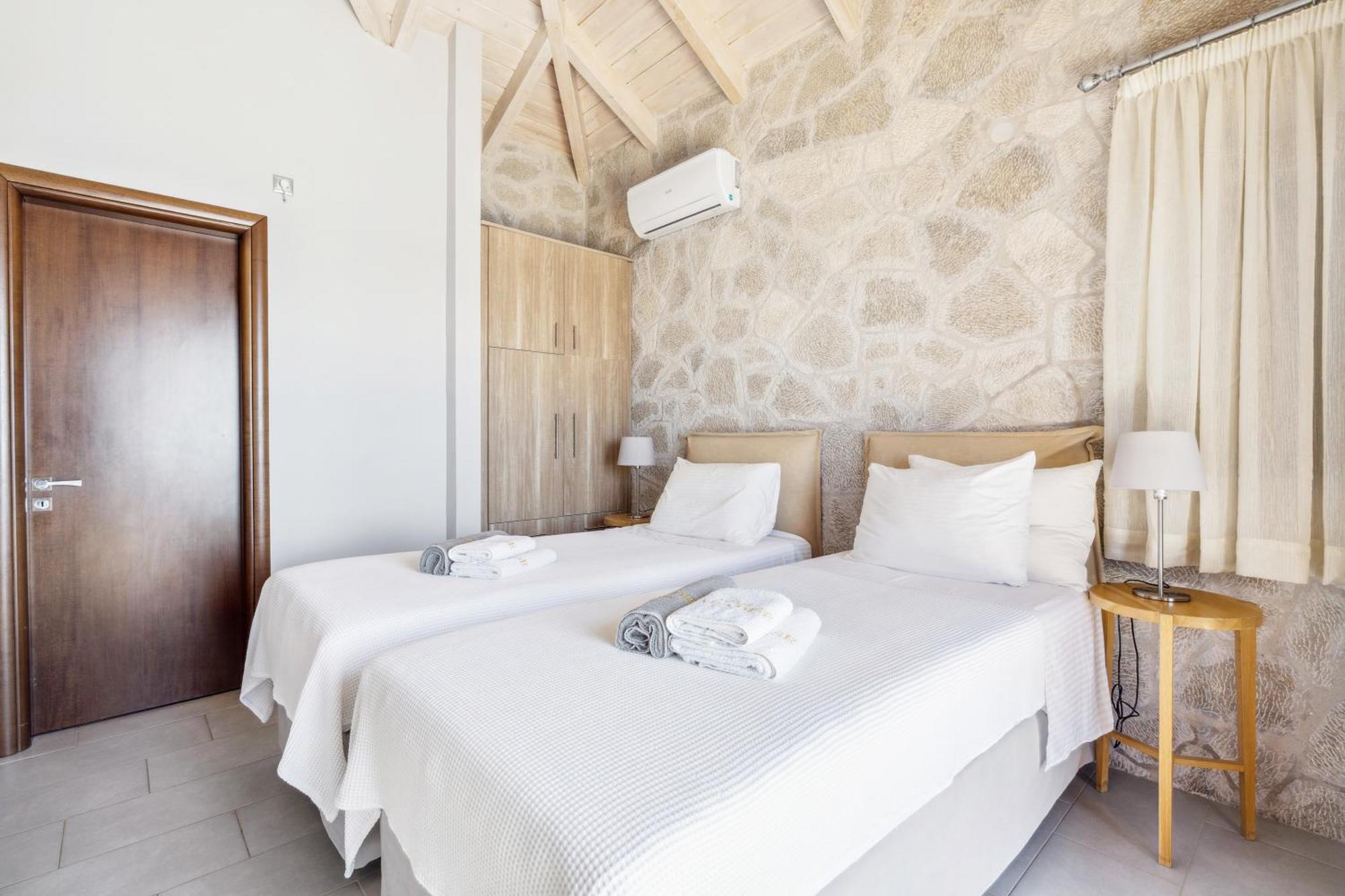 Milos Paradise Luxury Villas Áyios Nikítas Екстериор снимка