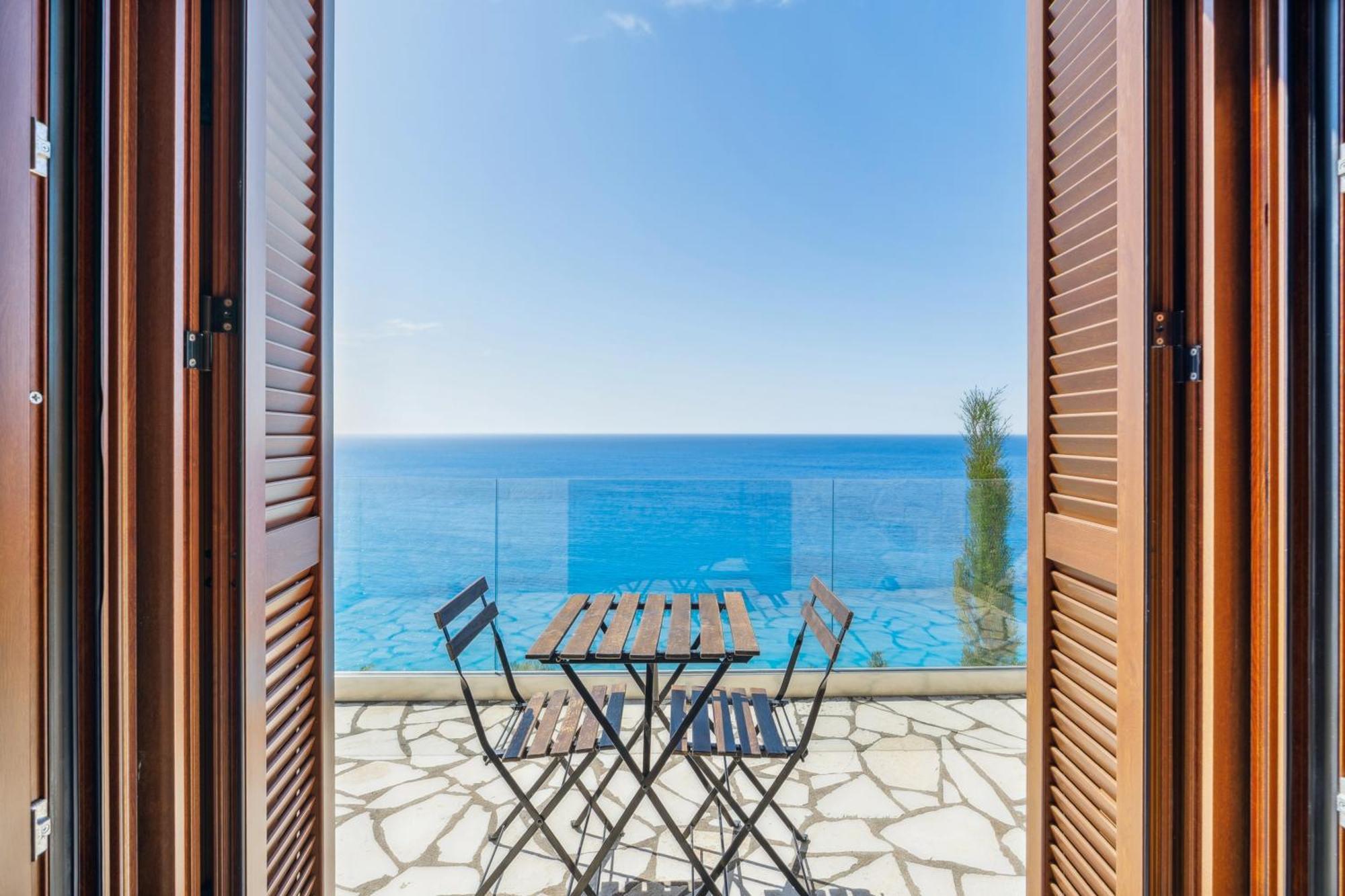 Milos Paradise Luxury Villas Áyios Nikítas Екстериор снимка
